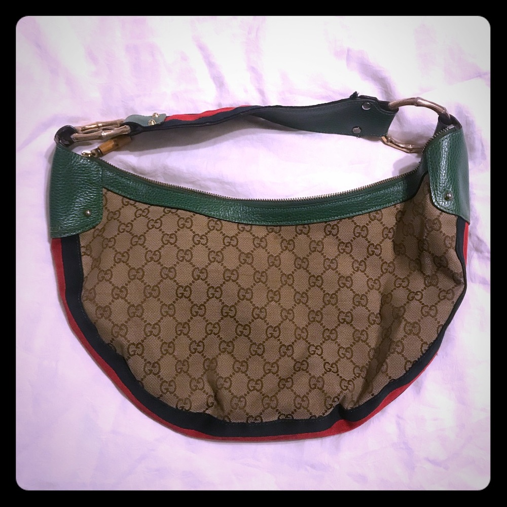 Gucci shoulder hobo bag!!